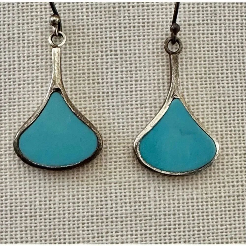 Sterling silver turquoise drop earrings